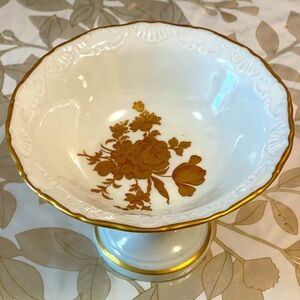 VINTAGE LIMOGES FRANCE PEDESTAL CANDY/NUT DISH GOLD AND ROSE DESIGN